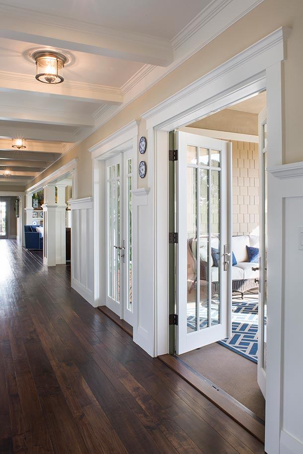 Hampton's Style Home, Interior, Kitchen & Living Room Design